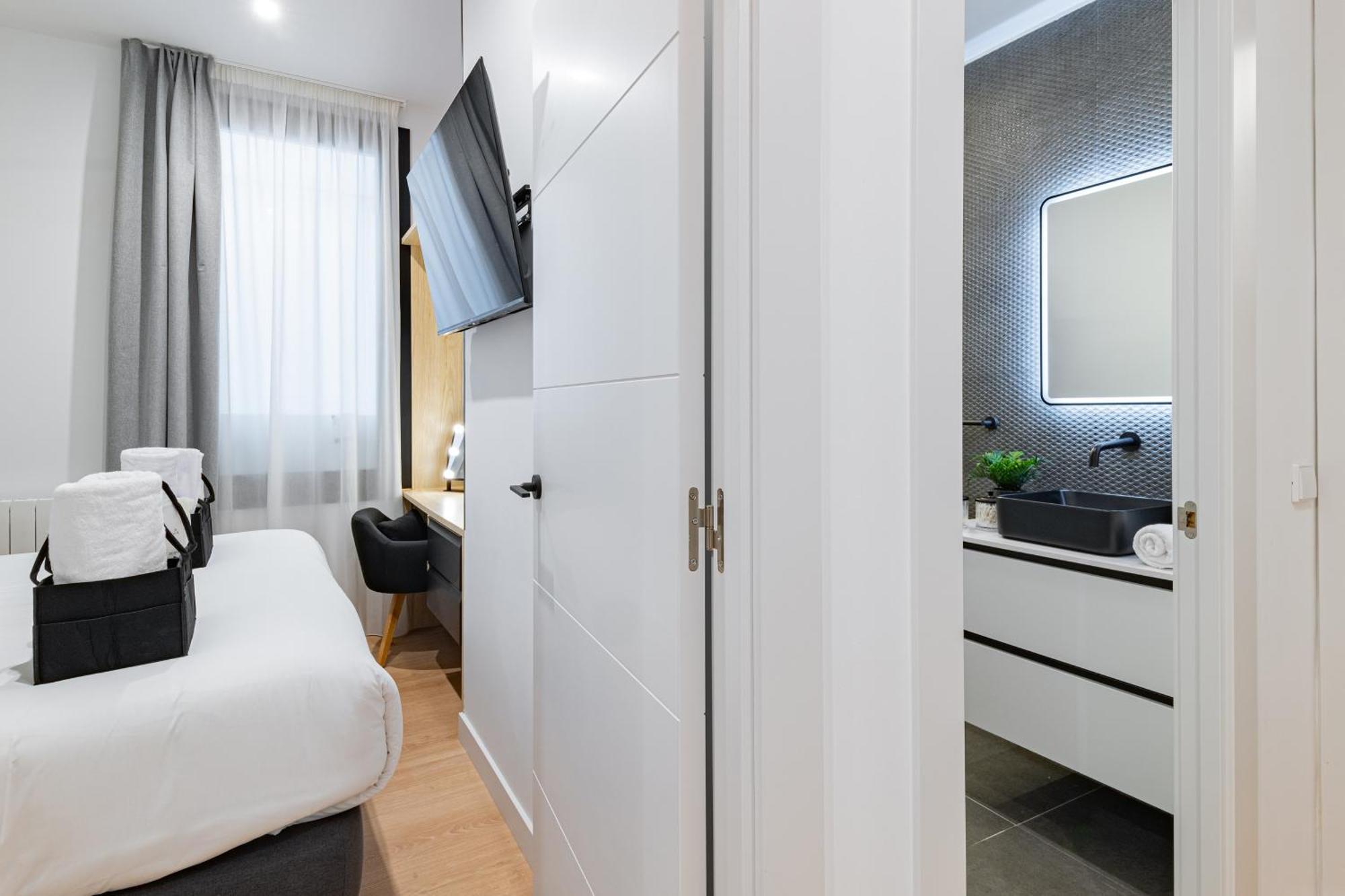 Honey Apartment In The Center Of Мадрид Екстериор снимка
