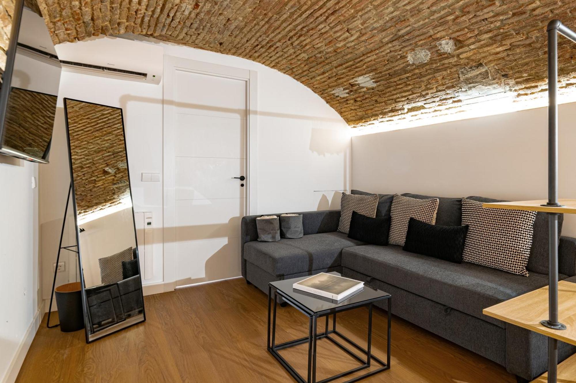 Honey Apartment In The Center Of Мадрид Екстериор снимка