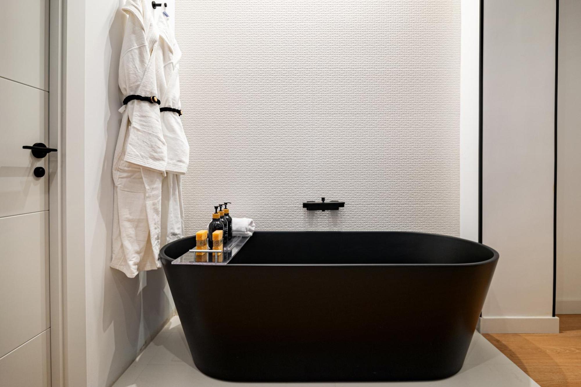 Honey Apartment In The Center Of Мадрид Екстериор снимка
